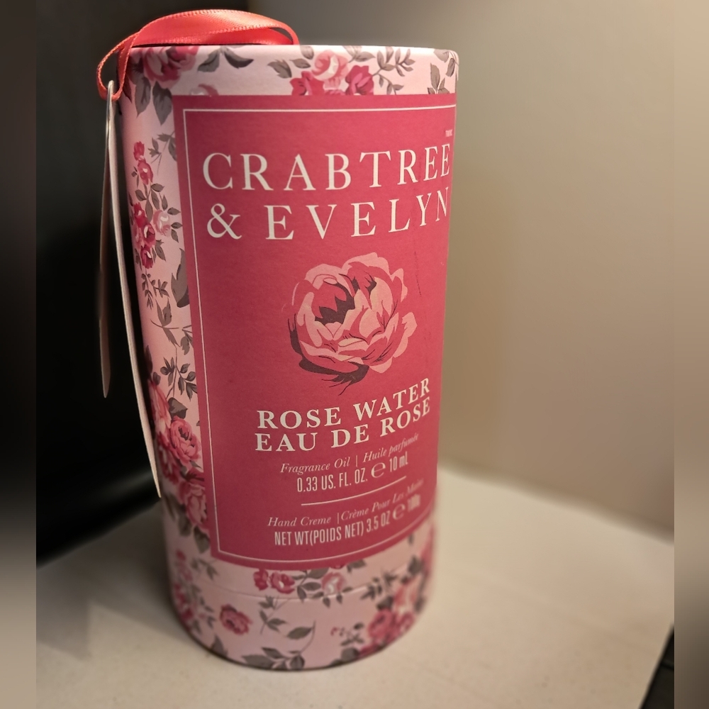 NIB Crabtree & Evelyn Rose Oil and Hand Cream Gift Set